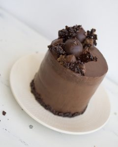 Layered Cake - Choco Decadence Mini
