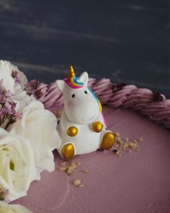 Layered Cake Personalizada Medium Detalle - Kids Unicorn