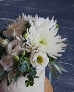 wedding flowers cakes